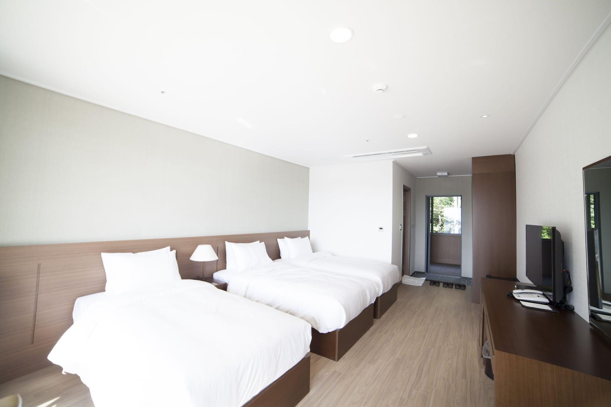 Dongwon Youthhostel تونغيونغ المظهر الخارجي الصورة